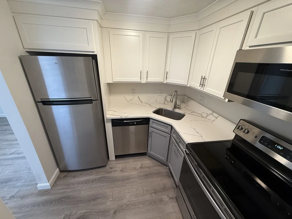 1 bed, 1 bath apartment for rent at 151 Providence Rd Unit H, Grafton — photo 15 of 29