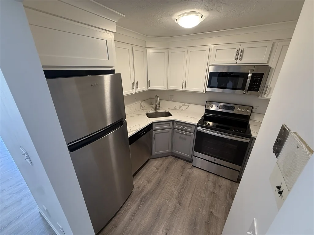 1 bed, 1 bath apartment for rent at 151 Providence Rd Unit H, Grafton — photo 12 of 29