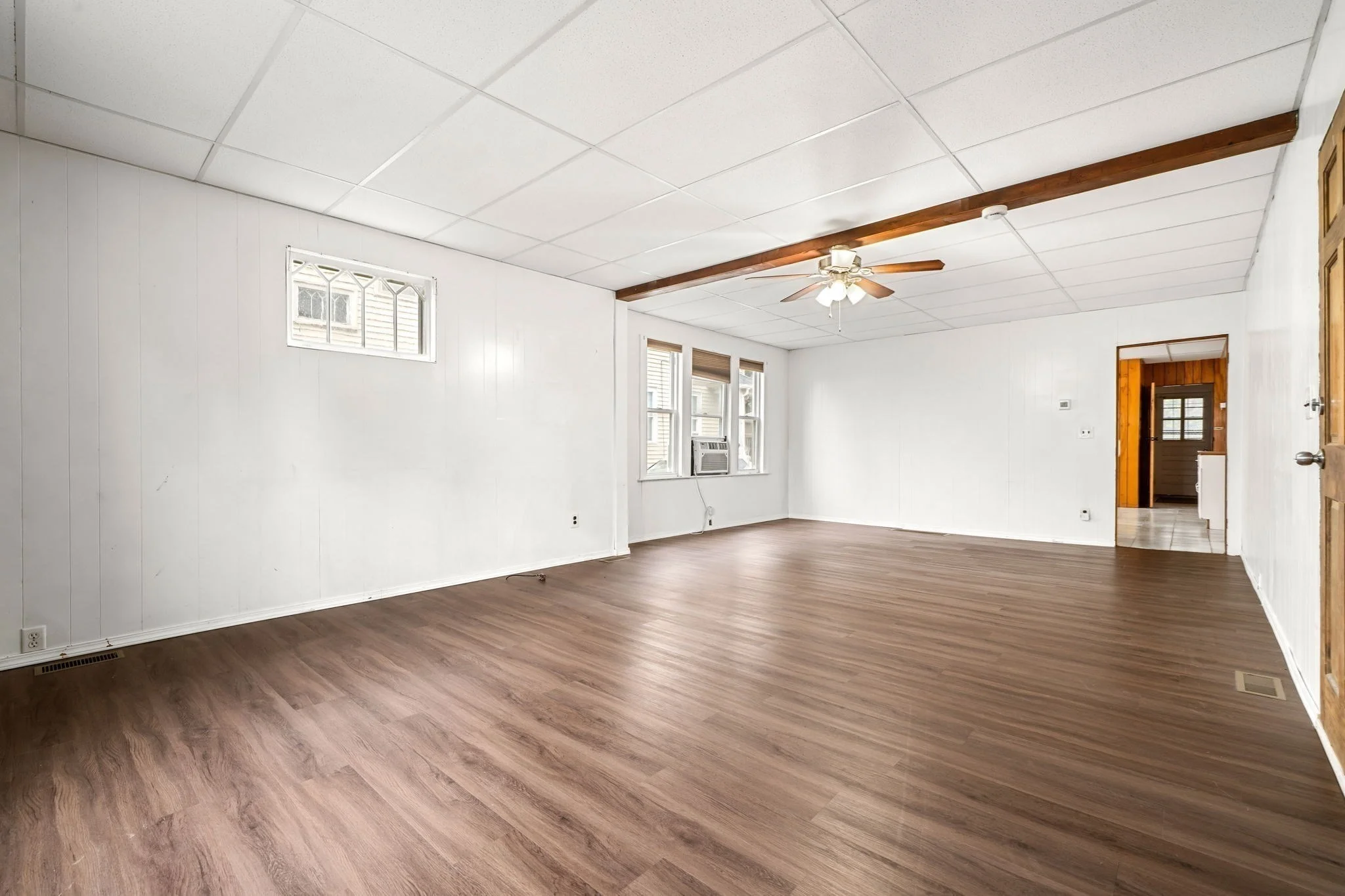 3 bed, 1 bath apartment for rent at 151 Providence St Unit 1, Union Hill — photo 6 of 19
