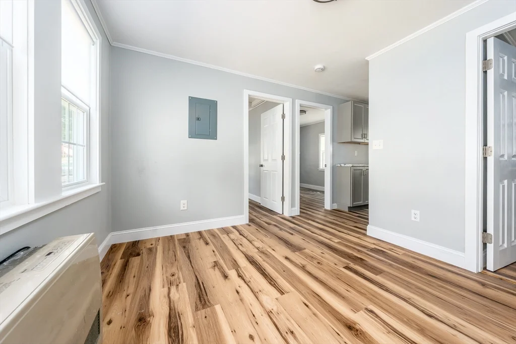 2 bed, 1 bath apartment for rent at 151 Seaview Unit A, Yarmouth — photo 3 of 19