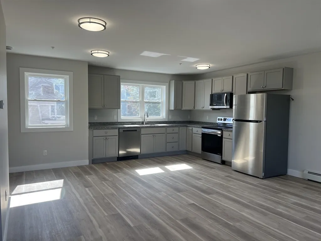 2 bed, 2 bath apartment for rent at 151 Shepard St Unit 1-4, Lynn — photo 2 of 22