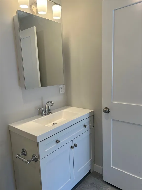 2 bed, 2 bath apartment for rent at 151 Shepard St Unit 1-4, Lynn — photo 21 of 22