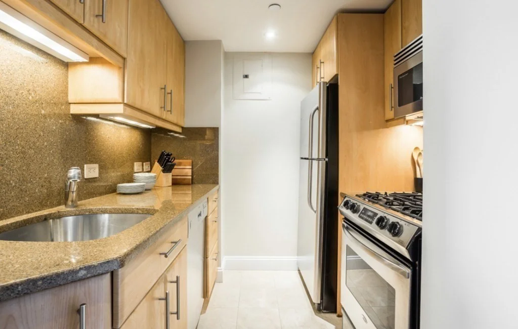 Studio bed, 1 bath apartment for rent at 151 Tremont St Unit 20G, Midtown — photo 4 of 15