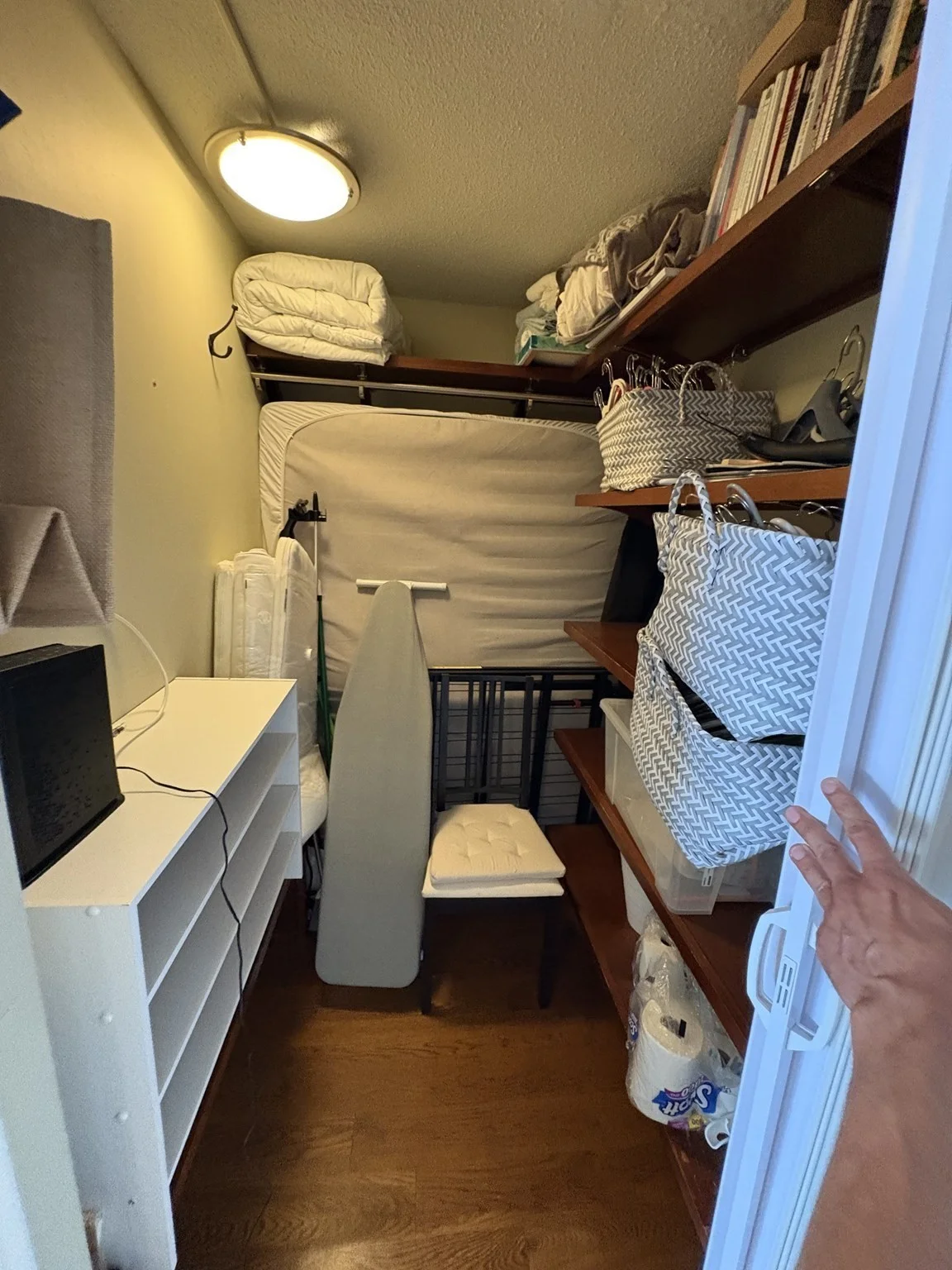 Studio bed, 1 bath apartment for rent at 151 Tremont St Unit 26H, Boston Downtown — photo 9 of 16