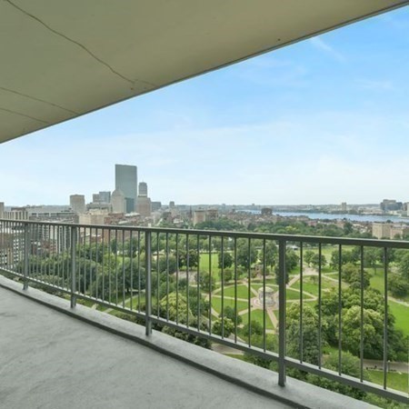 3 bed, 2 bath apartment for rent at 151 Tremont Unit 23FG, Midtown — photo 4 of 19