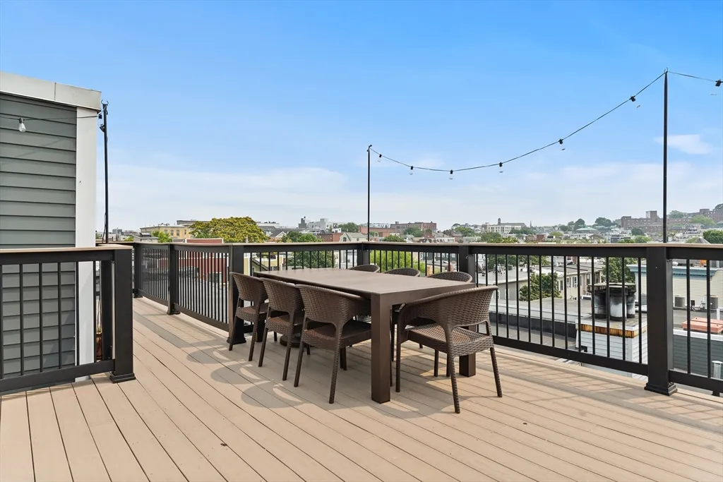 2 bed, 1 bath apartment for rent at 151 West 6th St Unit 1, South Boston — photo 10 of 11