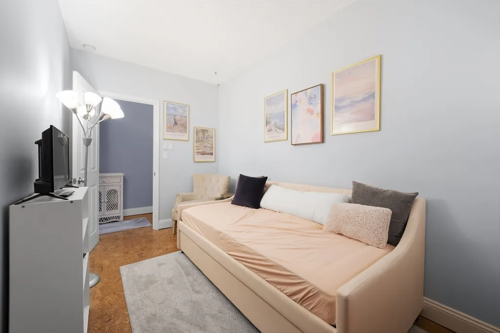 2 bed, 1 bath apartment for rent at 151 West 6th St Unit 1, South Boston — photo 7 of 11