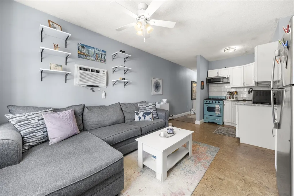 2 bed, 1 bath apartment for rent at 151 West 6th St Unit 1, South Boston