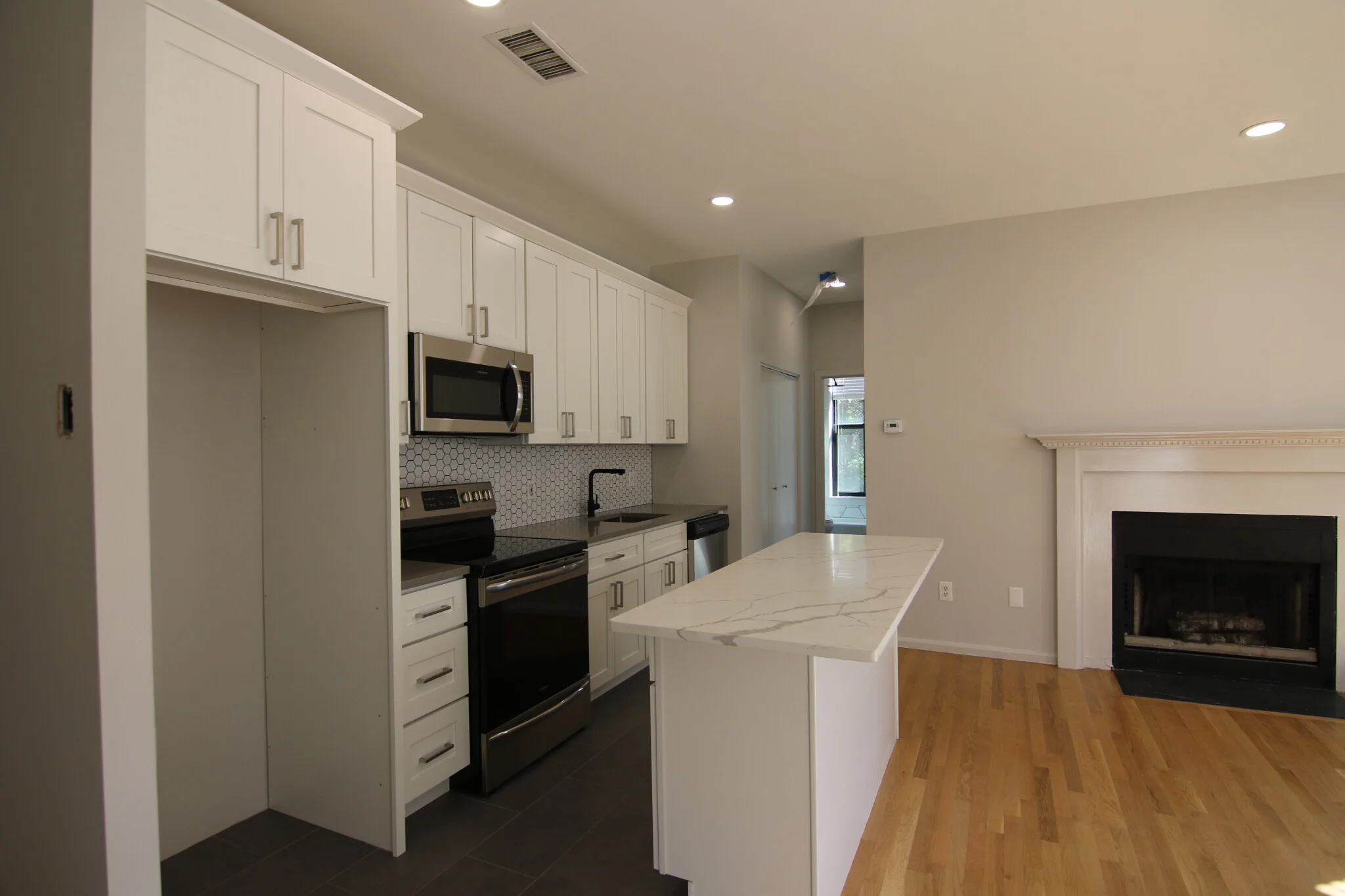 1 bed, 1 bath apartment for rent at 151 West Brookline St Unit 2, South End — photo 14 of 16
