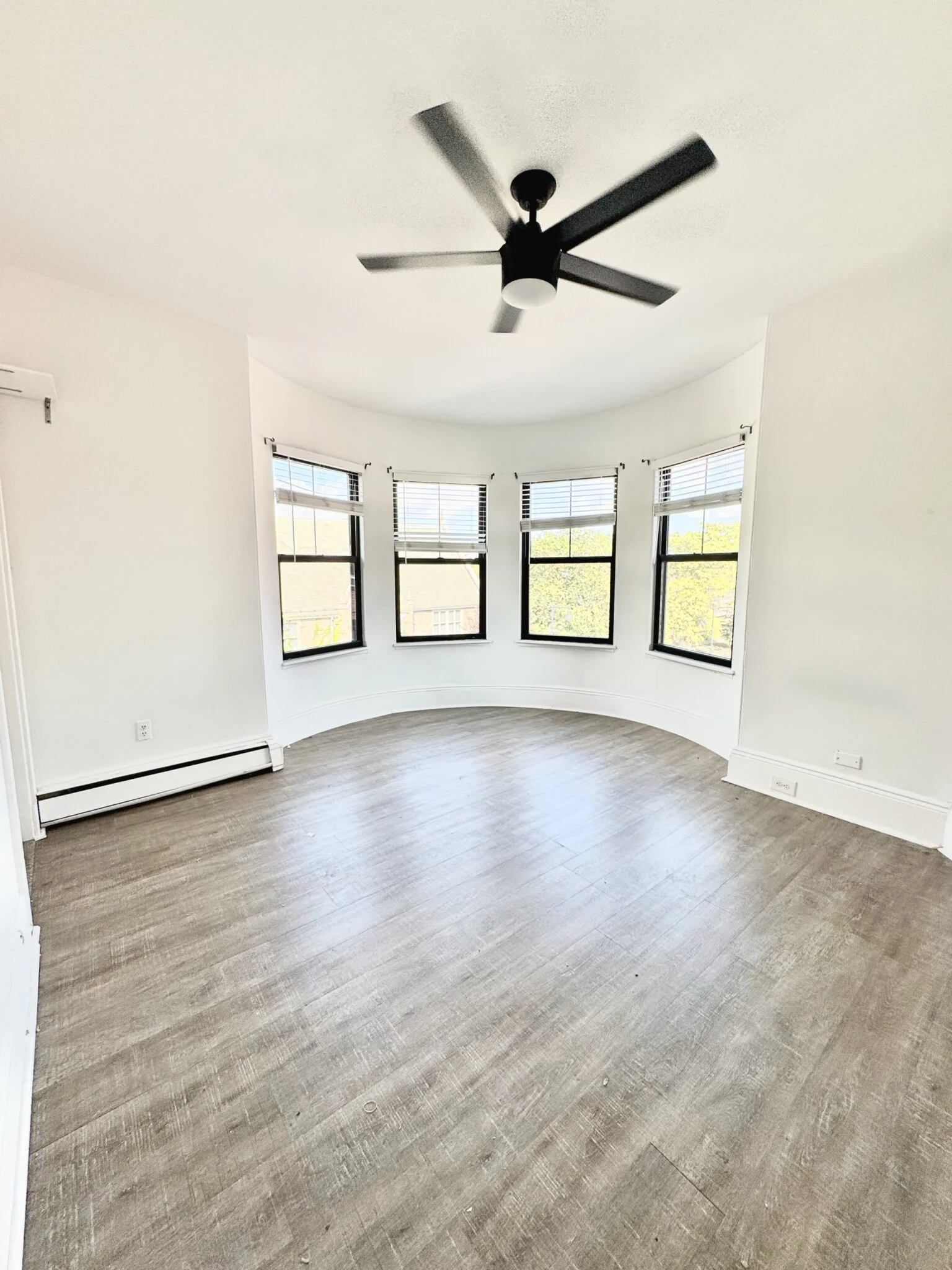 4 bed, 1.5 bath apartment for rent at 1510 Tremont St Unit 3, Mission Hill — photo 3 of 15