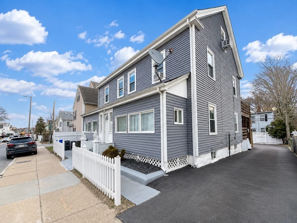 1 bed, 1 bath apartment for rent at 1512 Hyde Park Unit 1, Hyde Park — photo 10 of 10