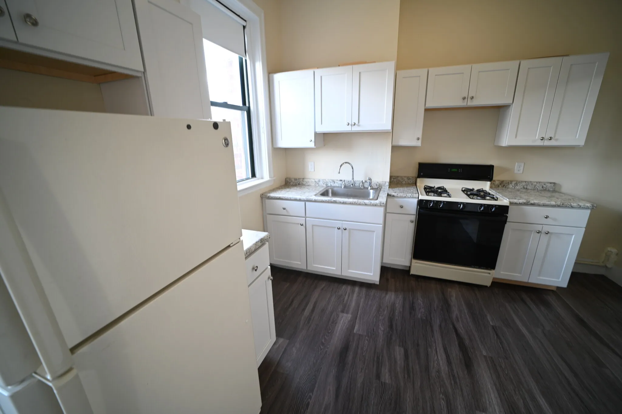 1 bed, 1 bath apartment for rent at 1513 Washington St Unit 54, South End — photo 4 of 11