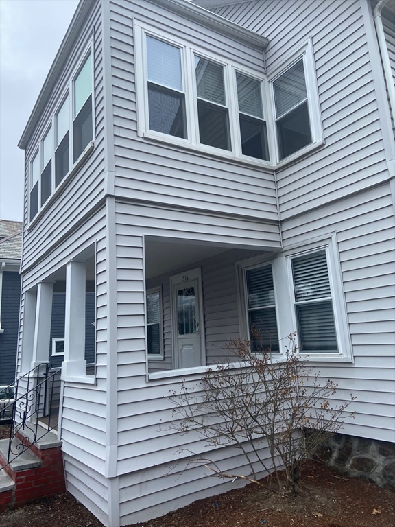 2 bed, 1 bath apartment for rent at 1514-1516 Centre St Unit 1, Roslindale — photo 2 of 14