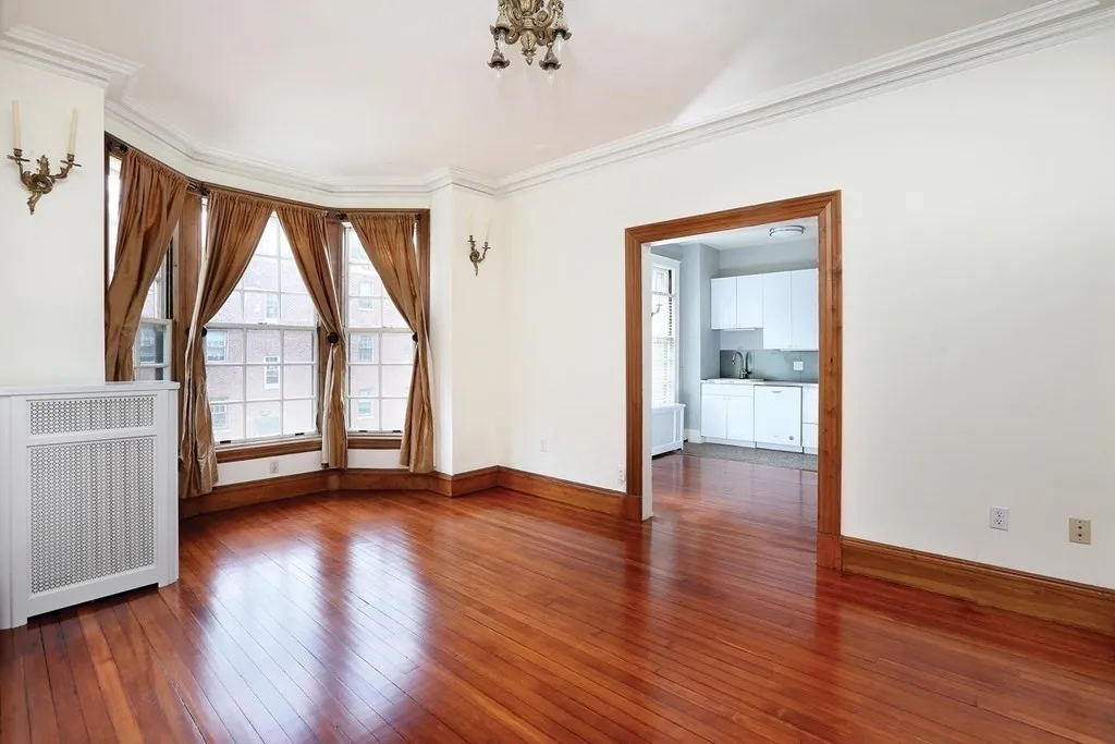 1 bed, 1 bath apartment for rent at 1514 Beacon St Unit 27, Corey Hill