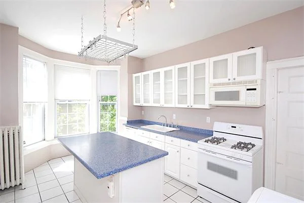 2 bed, 2 bath apartment for rent at 1514 Beacon St Unit 41, Brookline — photo 12 of 18