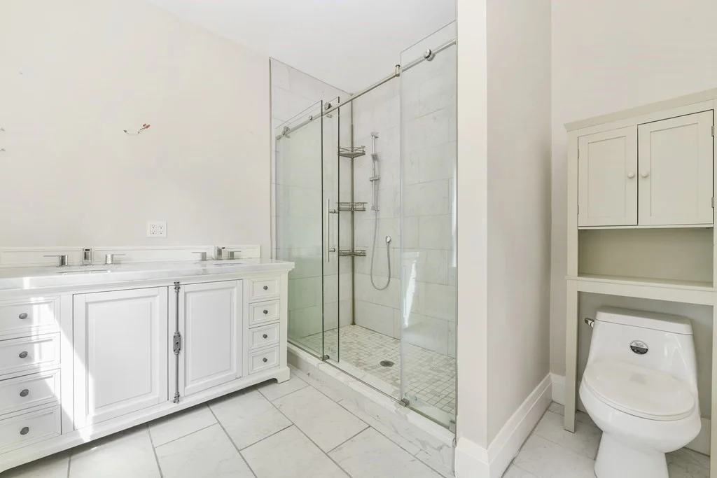 3 bed, 2 bath apartment for rent at 1514 Columbia Rd Unit 2, South Boston — photo 17 of 29