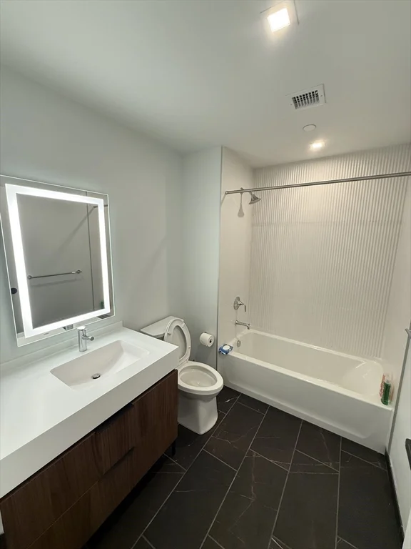 1 bed, 1 bath apartment for rent at 1515 Commonwealth Ave Unit 209, Brighton — photo 12 of 18