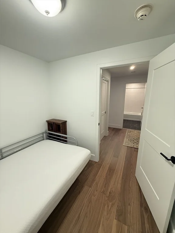 1 bed, 1 bath apartment for rent at 1515 Commonwealth Ave Unit 209, Brighton — photo 5 of 18