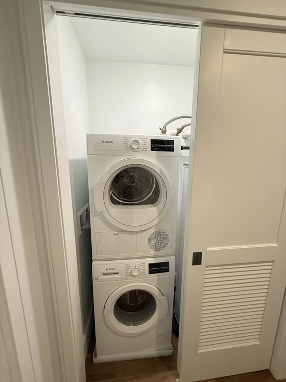 1 bed, 1 bath apartment for rent at 1515 Commonwealth Ave Unit 209, Brighton — photo 8 of 18