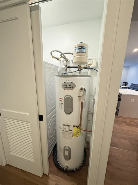 1 bed, 1 bath apartment for rent at 1515 Commonwealth Ave Unit 209, Brighton — photo 14 of 18