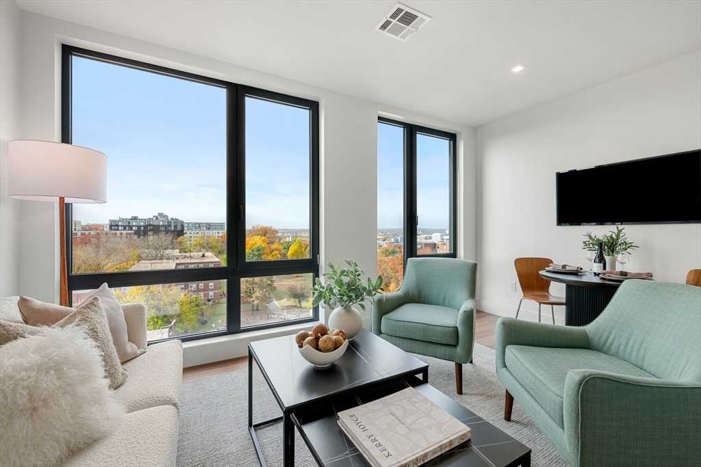 1 bed, 1 bath apartment for rent at 1515 Commonwealth Ave Unit 304, Brighton — photo 1 of 22
