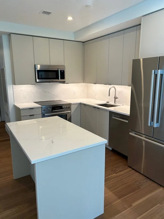 2 bed, 2 bath apartment for rent at 1515 Commonwealth Unit 314, Brighton — photo 10 of 22