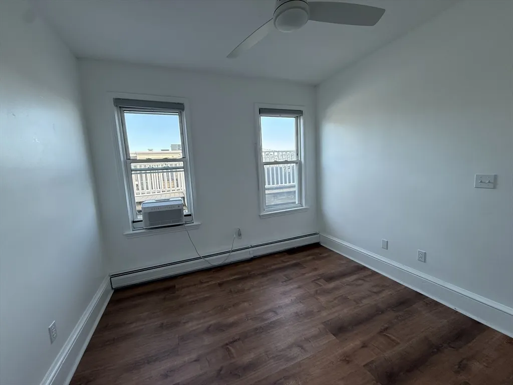 3 bed, 1 bath apartment for rent at 1518 Columbia Rd Unit 3, South Boston — photo 7 of 9
