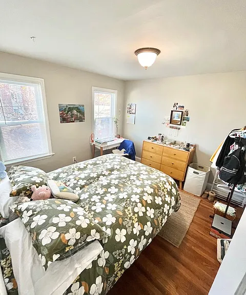 6 bed, 2 bath apartment for rent at 152-154 Parker Hill Ave Unit 2, Mission Hill — photo 10 of 17