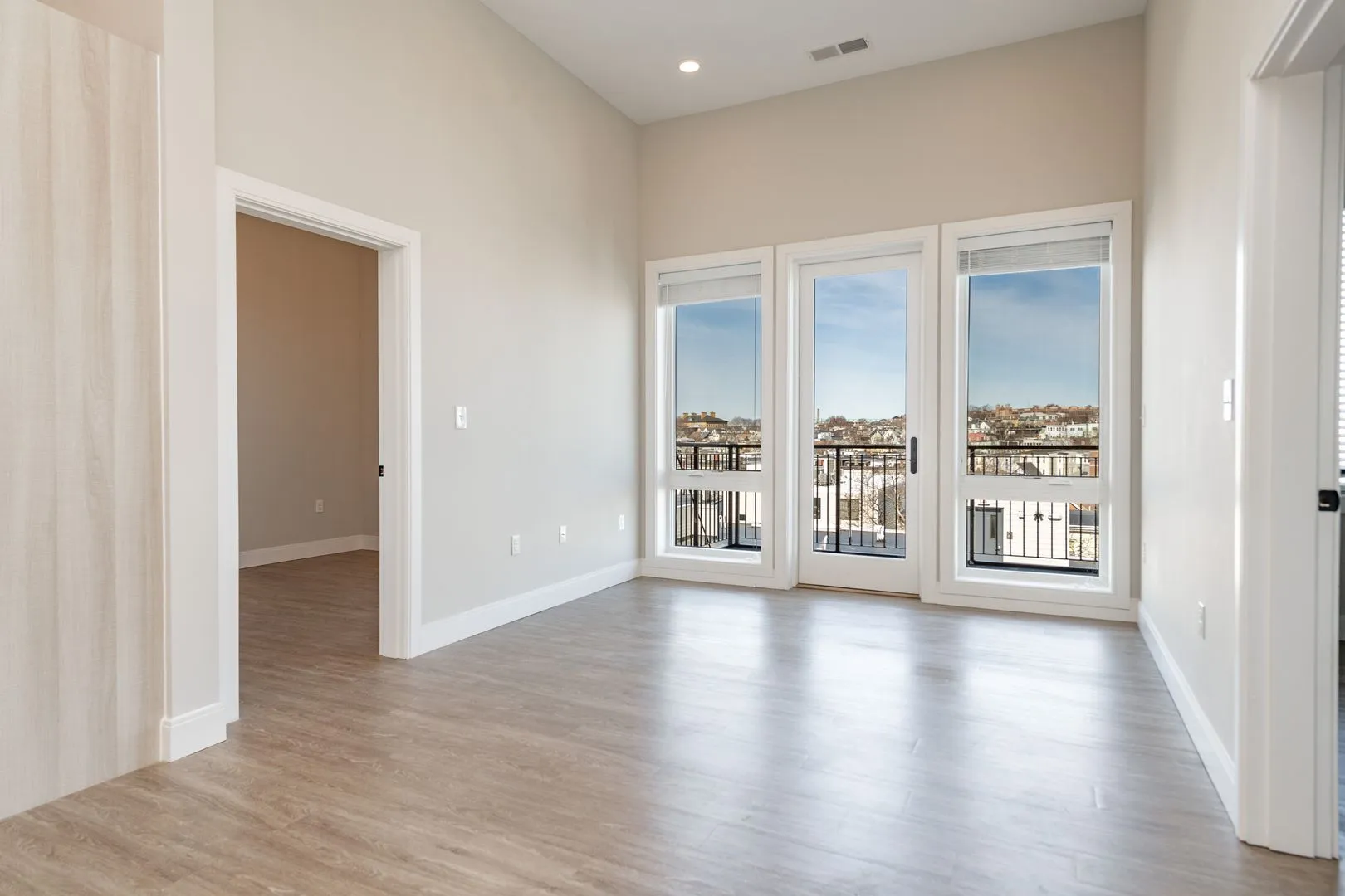 Studio bed, 1 bath apartment for rent at 152 Liverpool St Unit 305, East Boston — photo 5 of 9