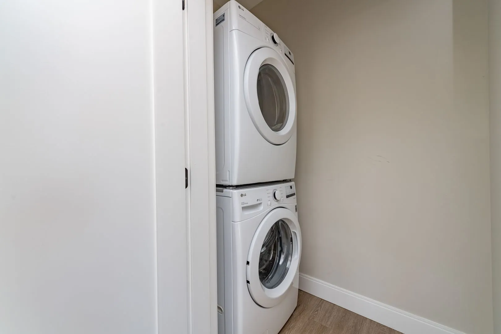 Studio bed, 1 bath apartment for rent at 152 Liverpool St Unit 305, East Boston — photo 7 of 9