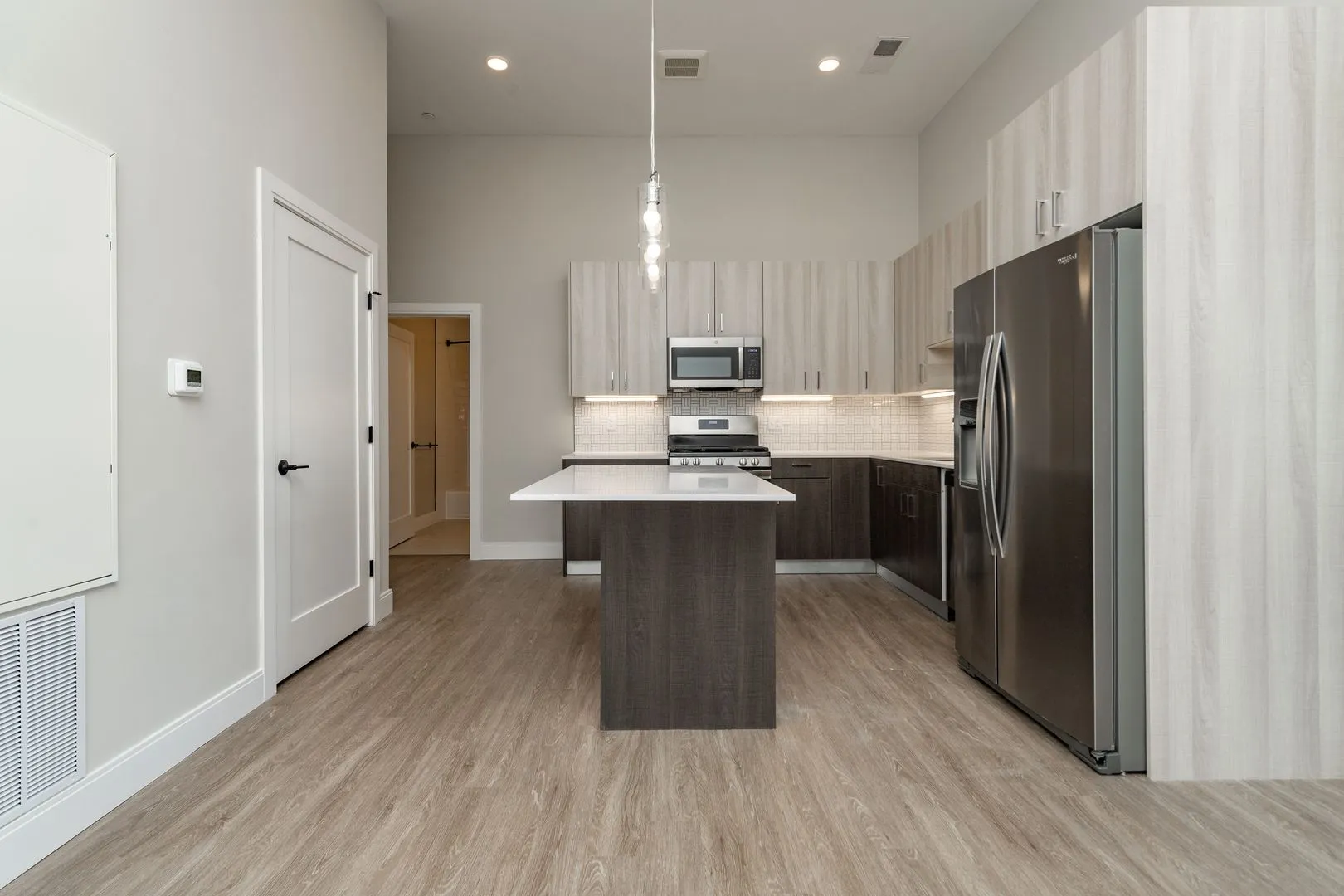 Studio bed, 1 bath apartment for rent at 152 Liverpool St Unit 305, East Boston — photo 2 of 9