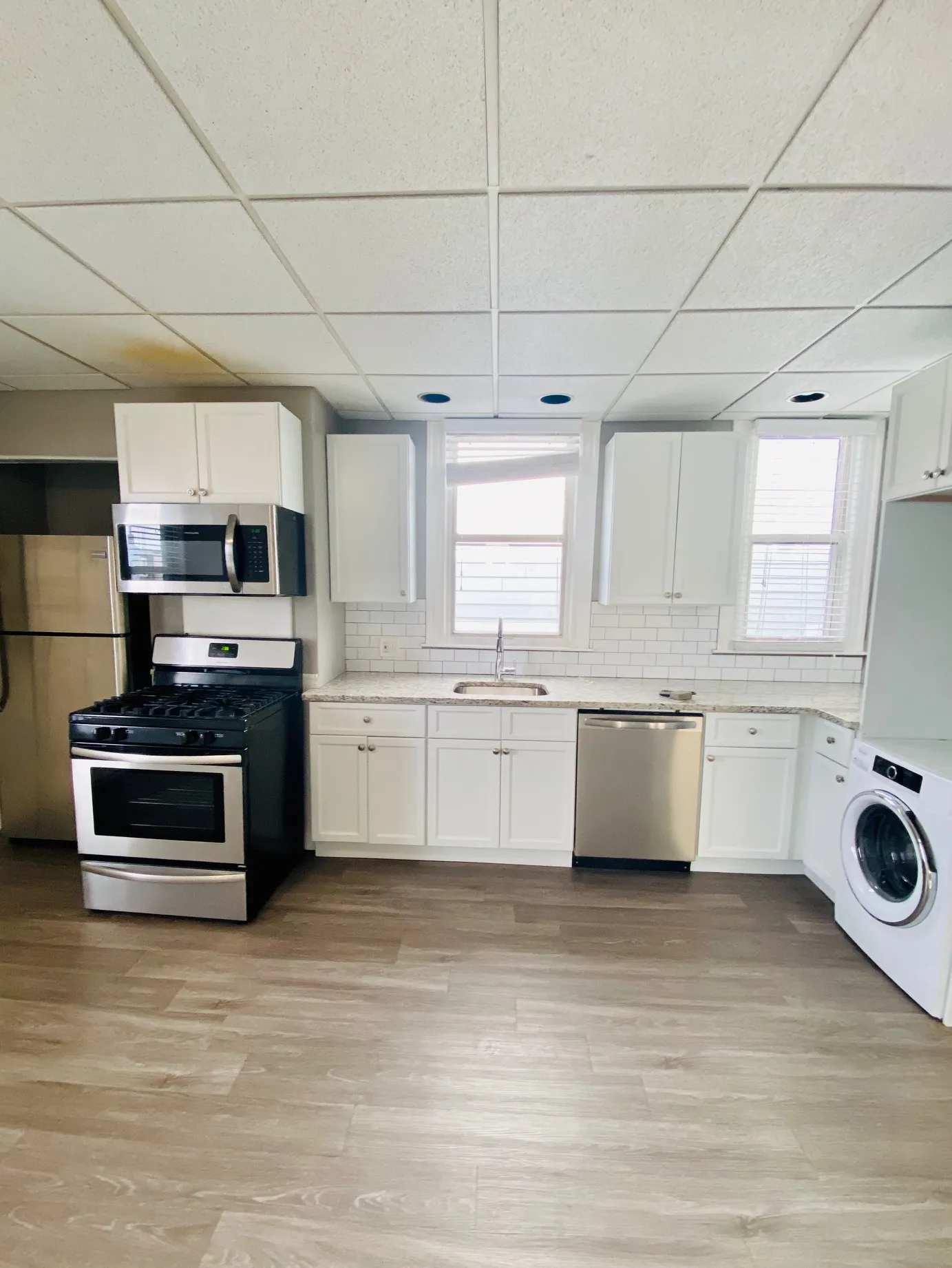 1 bed, 1 bath apartment for rent at 152 Liverpool St Unit 404, East Boston