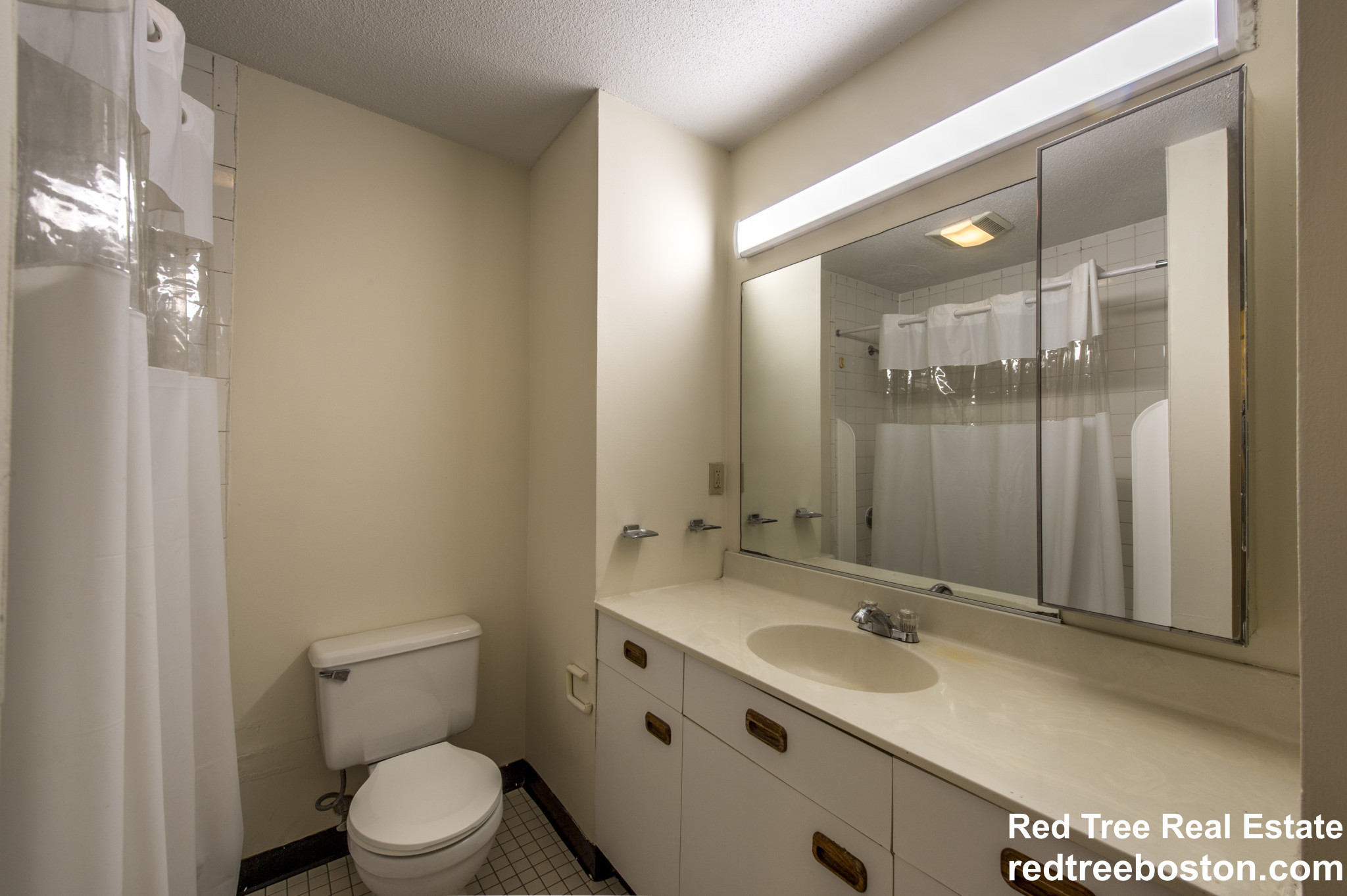 2 bed, 1.5 bath apartment for rent at 152 North Beacon St Unit B2, Brighton — photo 5 of 6