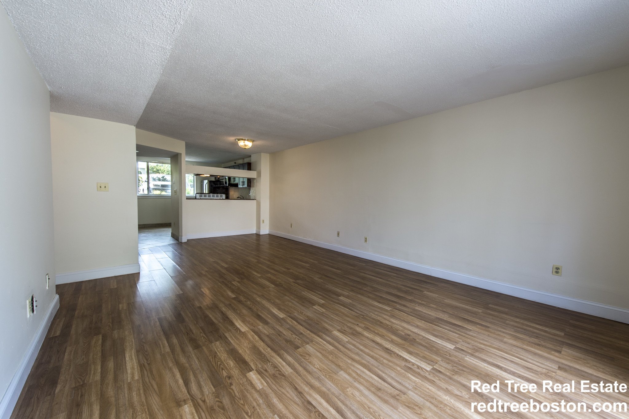 2 bed, 1.5 bath apartment for rent at 152 North Beacon St Unit B3, Brighton — photo 2 of 6