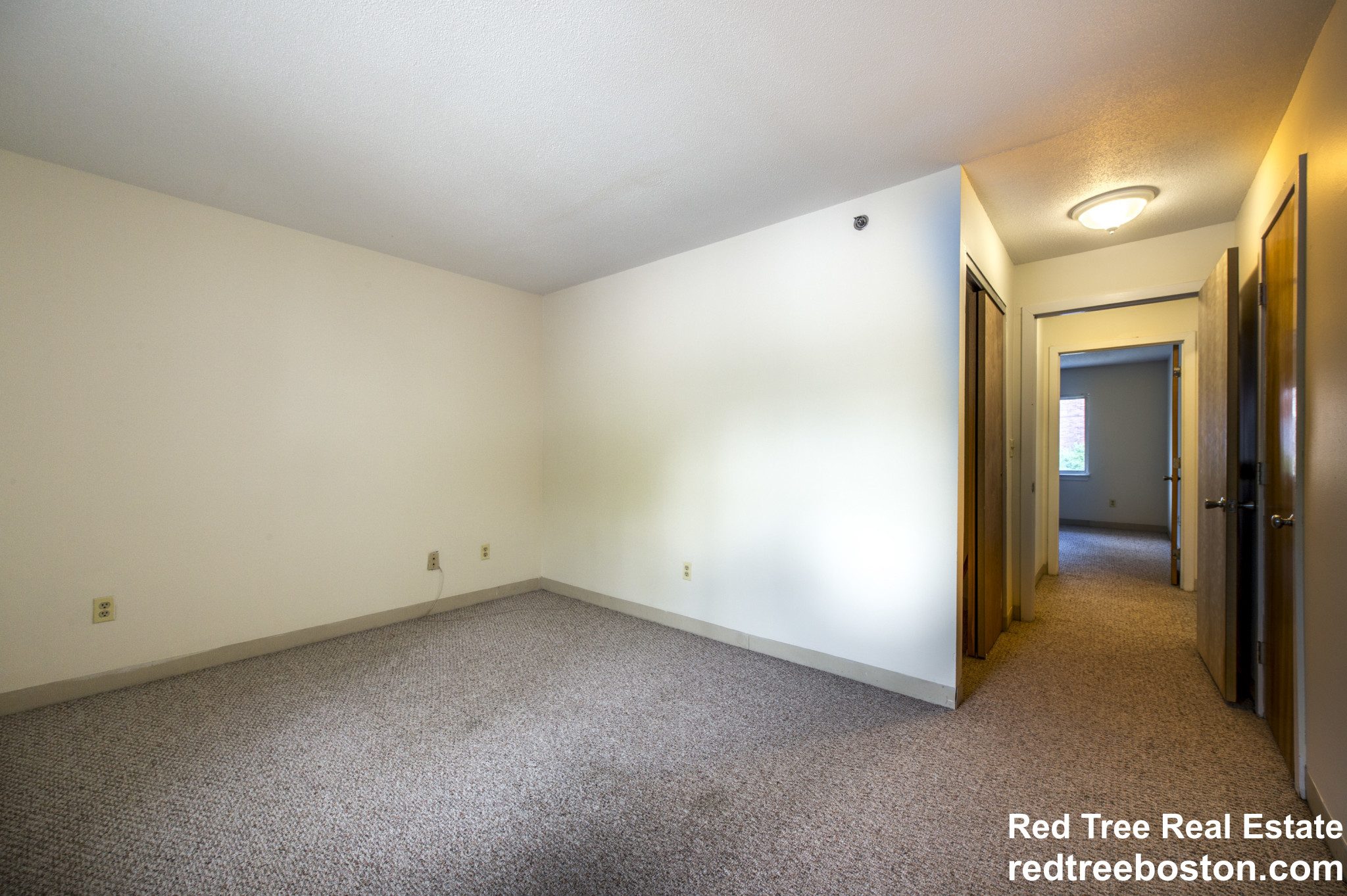 2 bed, 1.5 bath apartment for rent at 152 North Beacon St Unit B3, Brighton — photo 4 of 6