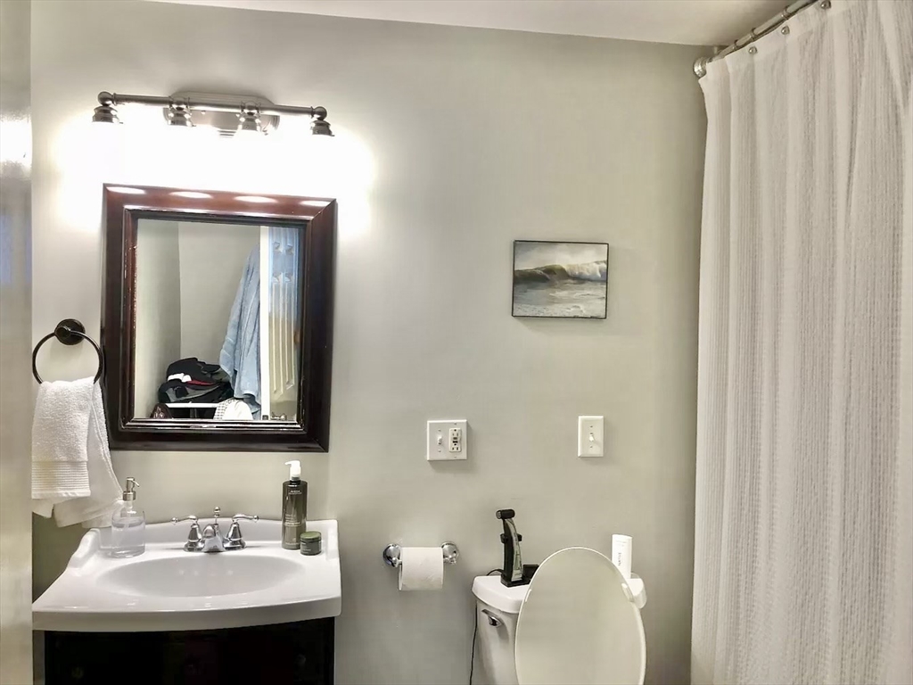2 bed, 2 bath apartment for rent at 152 O St Unit 2, South Boston — photo 7 of 13