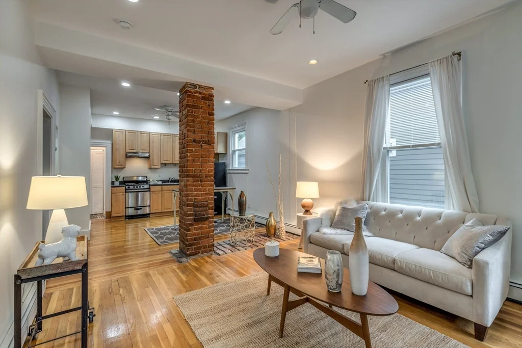 1 bed, 1 bath apartment for rent at 152 Pearl St Unit 2, Cambridge — photo 1 of 4
