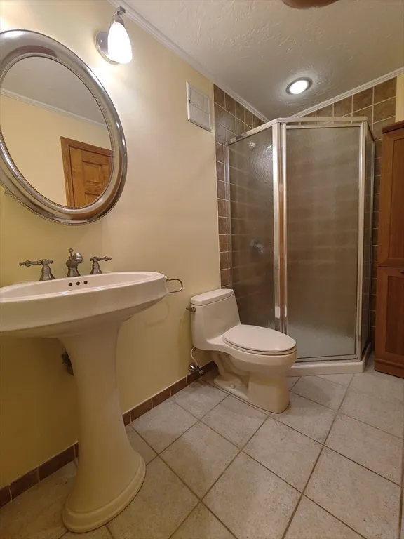 2 bed, 2 bath apartment for rent at 152 Quincy Shore Dr Unit 25, Quincy — photo 17 of 17