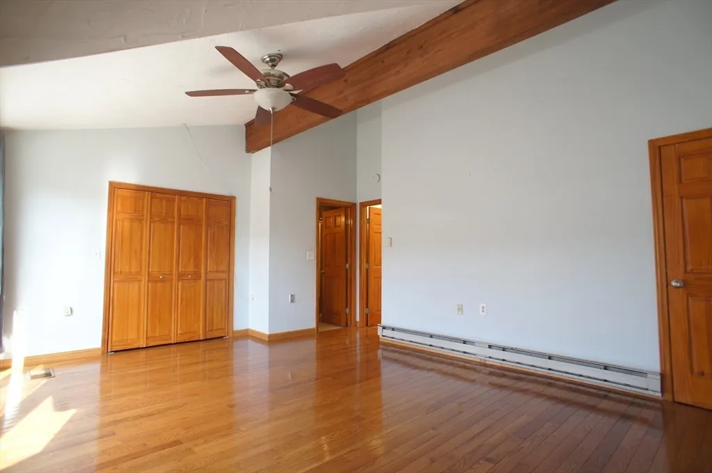 2 bed, 2 bath apartment for rent at 152 Quincy Shore Dr Unit 25, Quincy — photo 13 of 17