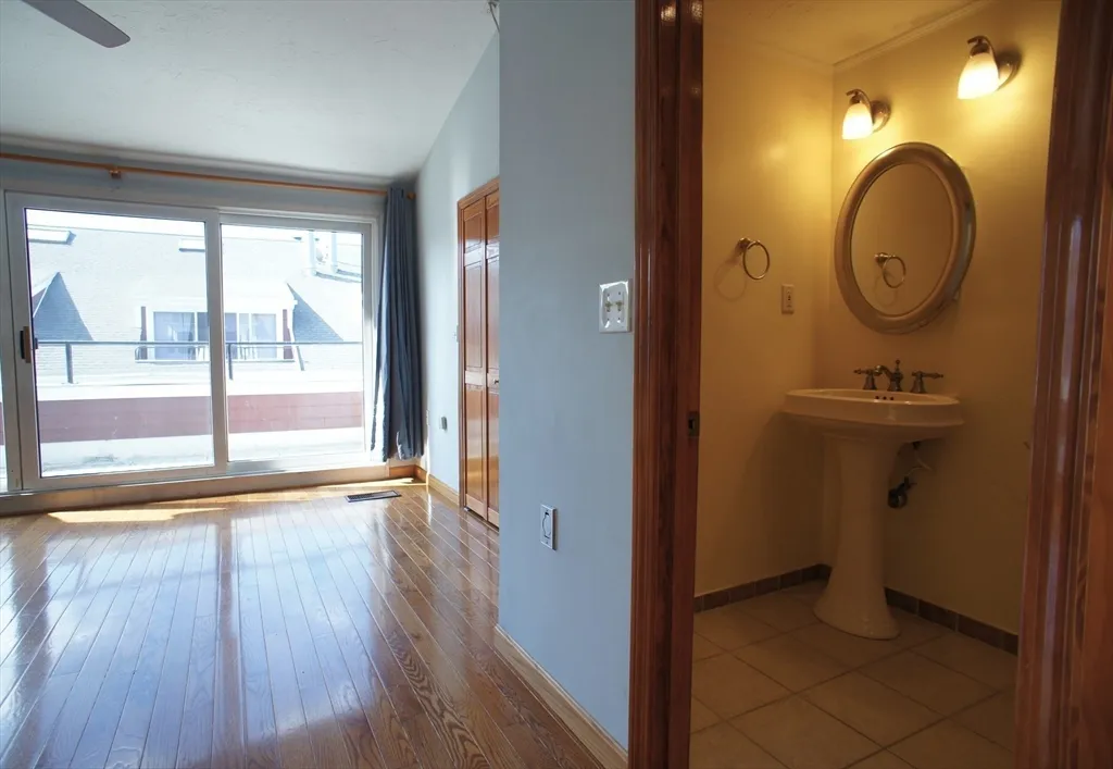 2 bed, 2 bath apartment for rent at 152 Quincy Shore Dr Unit 25, Quincy — photo 16 of 17