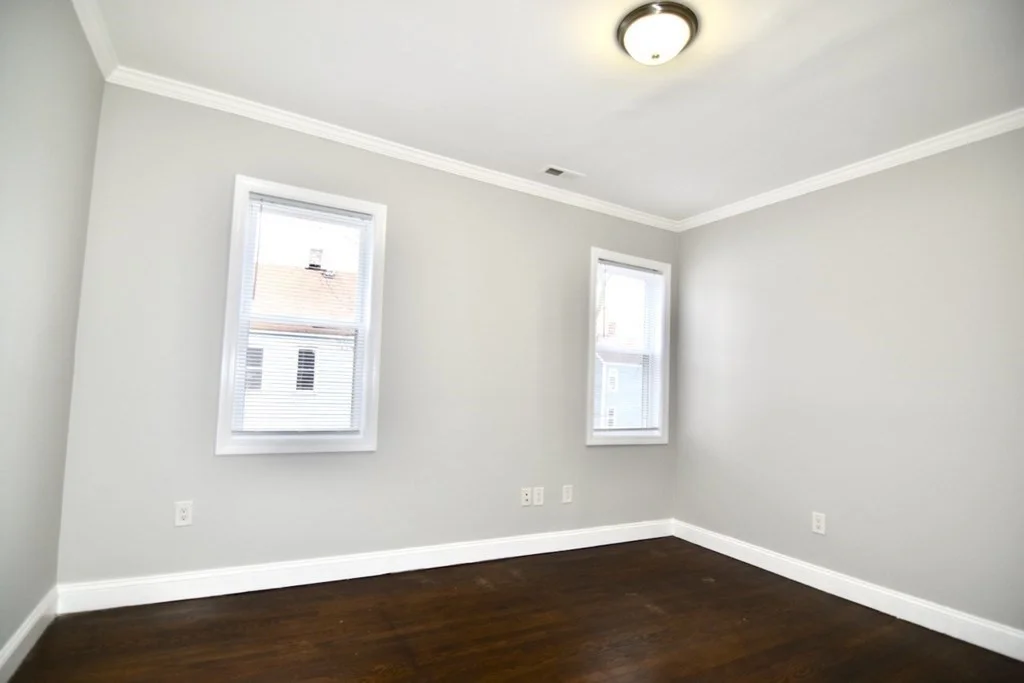 3 bed, 1 bath apartment for rent at 152 Quincy St Unit 3, Boston — photo 13 of 18