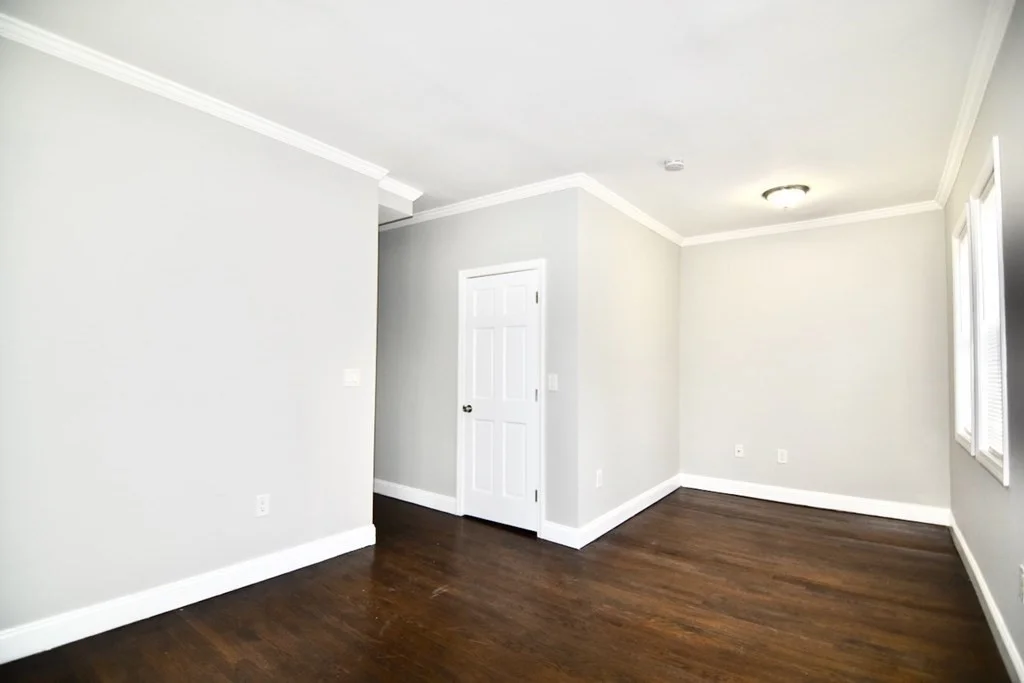 3 bed, 1 bath apartment for rent at 152 Quincy St Unit 3, Boston — photo 6 of 18