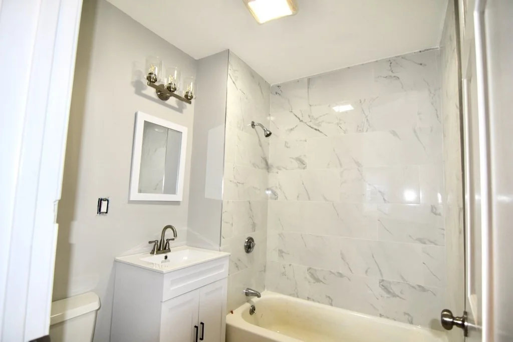 3 bed, 1 bath apartment for rent at 152 Quincy St Unit 3, Boston — photo 10 of 18