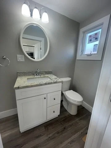 2 bed, 1 bath apartment for rent at 152 S Walnut Unit 1, Quincy — photo 2 of 23