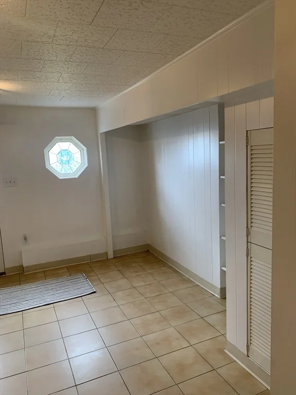 1 bed, 1 bath apartment for rent at 152 Sewall Ave Unit 1, Winthrop Highlands — photo 11 of 12
