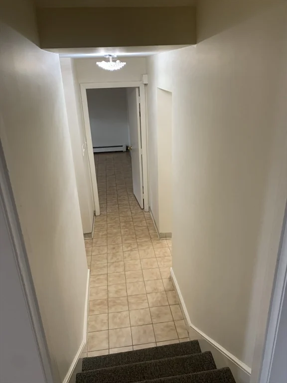 1 bed, 1 bath apartment for rent at 152 Sewall Ave Unit 1, Winthrop Highlands — photo 9 of 12