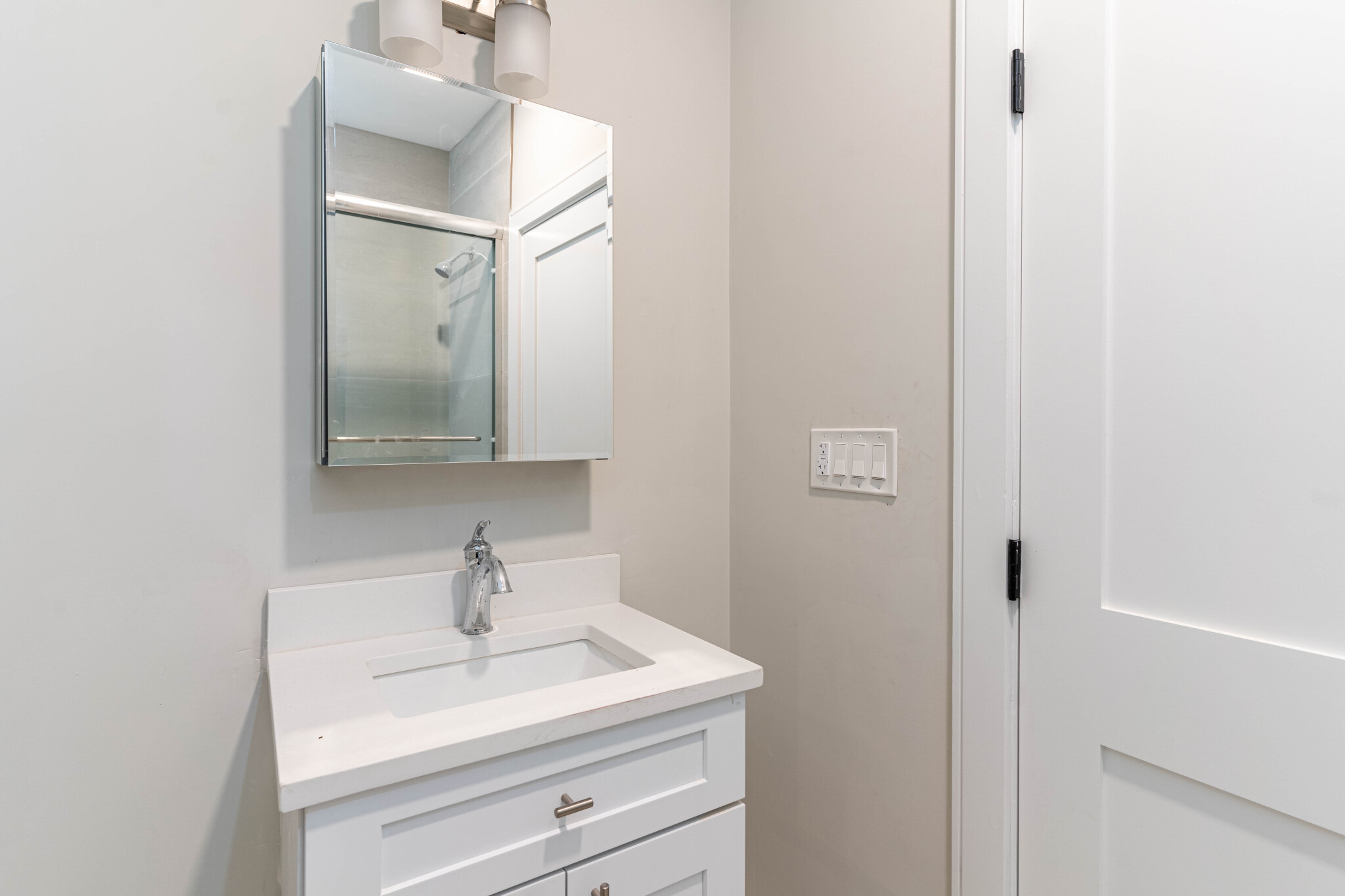 3.5 bed, 2 bath apartment for rent at 152 Trenton St Unit 1, East Boston — photo 11 of 15