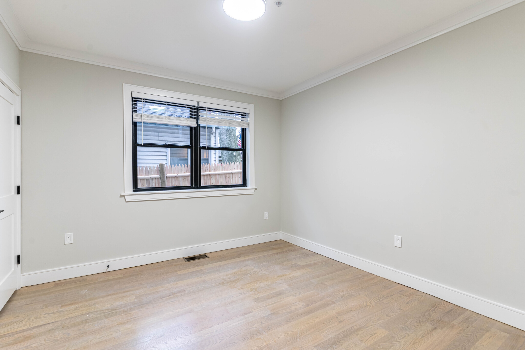3.5 bed, 2 bath apartment for rent at 152 Trenton St Unit 1, East Boston — photo 7 of 15