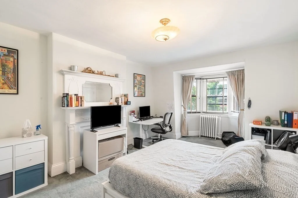 3 bed, 1 bath apartment for rent at 152 W Canton St Unit 2, South End — photo 8 of 16