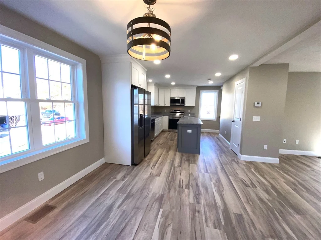 3 bed, 2 bath apartment for rent at 152 W Main St Unit A, Millbury — photo 13 of 33